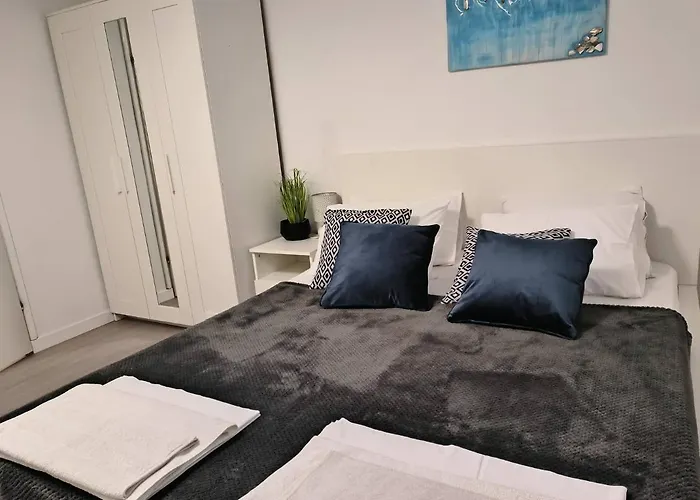 Villa Mihaela - Apartment Ana
